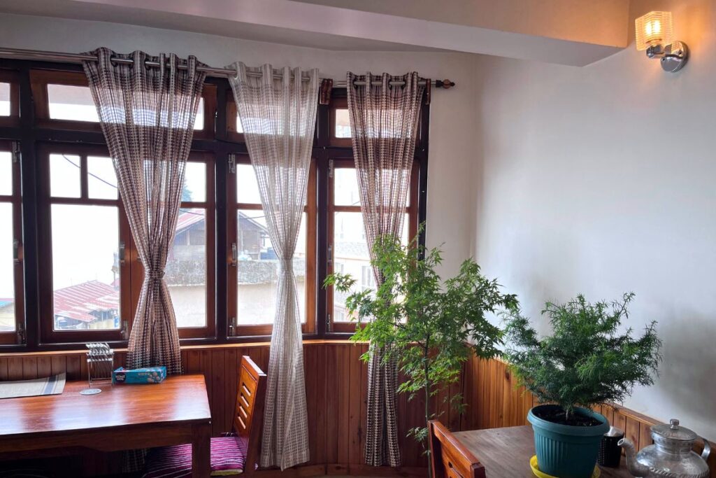 Kanchenjunga view stay at Himawas, Hotel, Homestay in Darjeeling