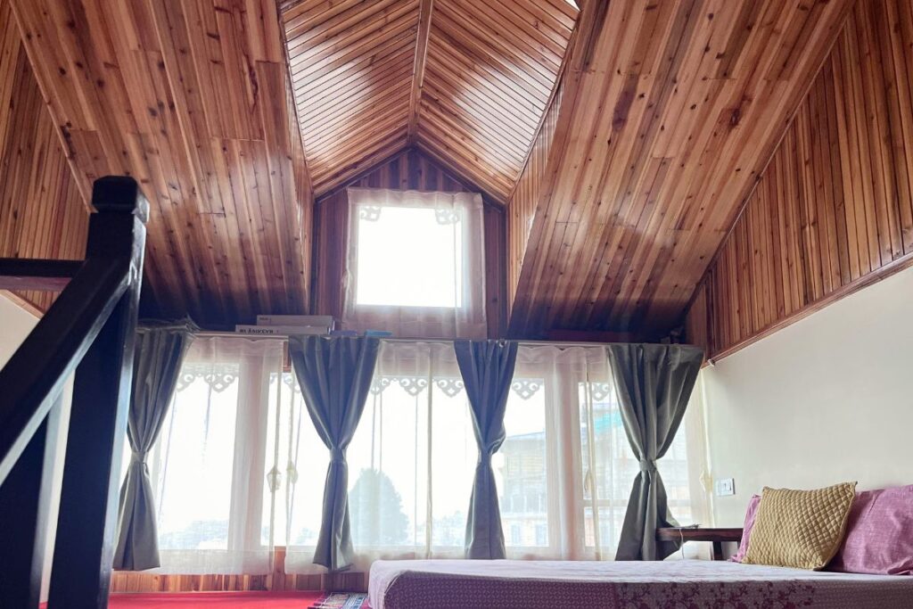 Kanchenjunga view stay at Himawas, Hotel, Homestay in Darjeeling